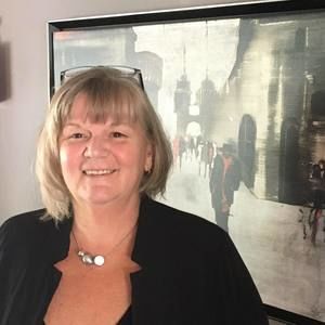 Meet your Posher, Francine